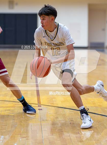 Thumbnail 3 in Sandia Prep vs. Mesa Vista (Braves Invite at Santa Fe Indian School) photogallery.