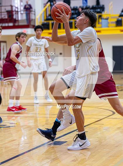Thumbnail 1 in Sandia Prep vs. Mesa Vista (Braves Invite at Santa Fe Indian School) photogallery.