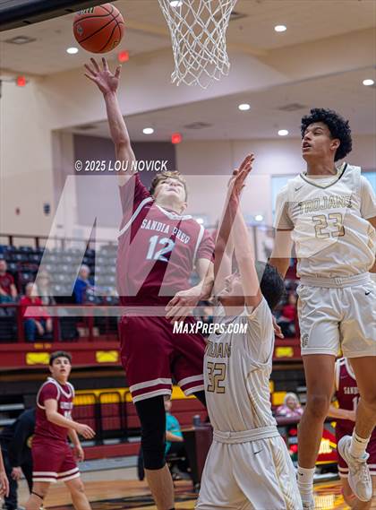 Thumbnail 3 in Sandia Prep vs. Mesa Vista (Braves Invite at Santa Fe Indian School) photogallery.