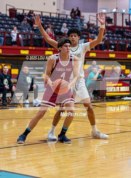 Thumbnail 3 in Sandia Prep vs. Mesa Vista (Braves Invite at Santa Fe Indian School) photogallery.
