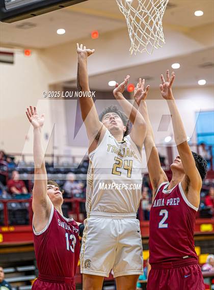 Thumbnail 3 in Sandia Prep vs. Mesa Vista (Braves Invite at Santa Fe Indian School) photogallery.