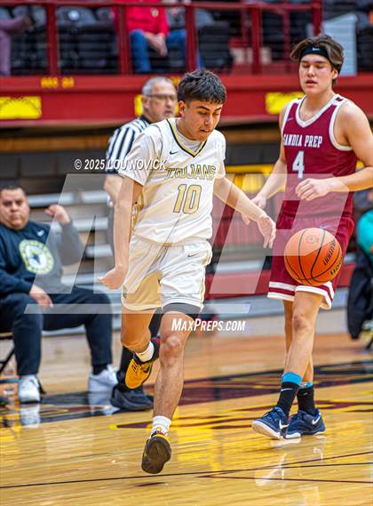 Thumbnail 2 in Sandia Prep vs. Mesa Vista (Braves Invite at Santa Fe Indian School) photogallery.