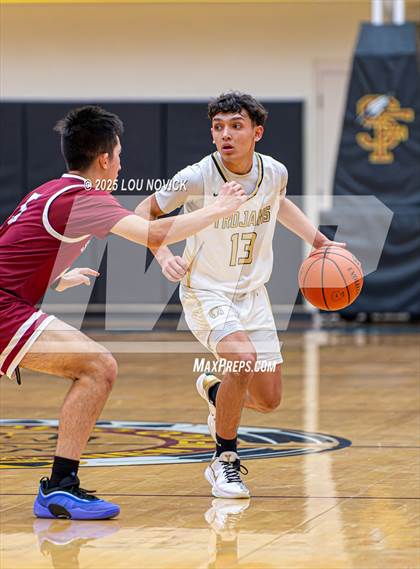 Thumbnail 1 in Sandia Prep vs. Mesa Vista (Braves Invite at Santa Fe Indian School) photogallery.