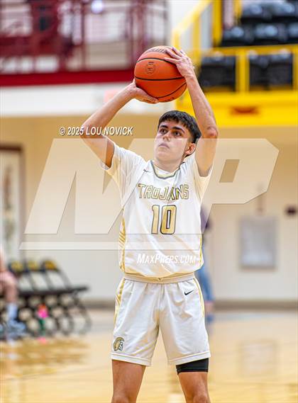 Thumbnail 1 in Sandia Prep vs. Mesa Vista (Braves Invite at Santa Fe Indian School) photogallery.