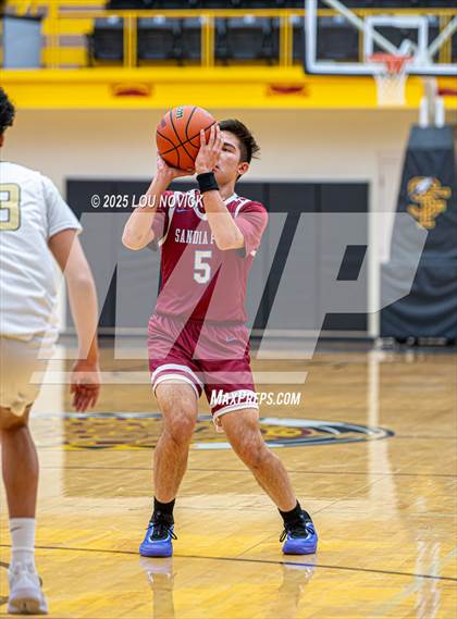 Thumbnail 2 in Sandia Prep vs. Mesa Vista (Braves Invite at Santa Fe Indian School) photogallery.