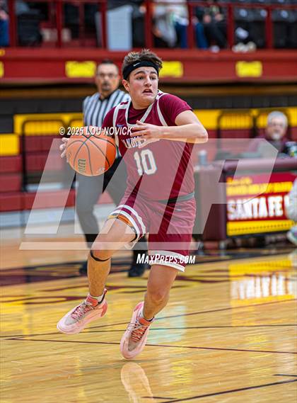 Thumbnail 2 in Sandia Prep vs. Mesa Vista (Braves Invite at Santa Fe Indian School) photogallery.
