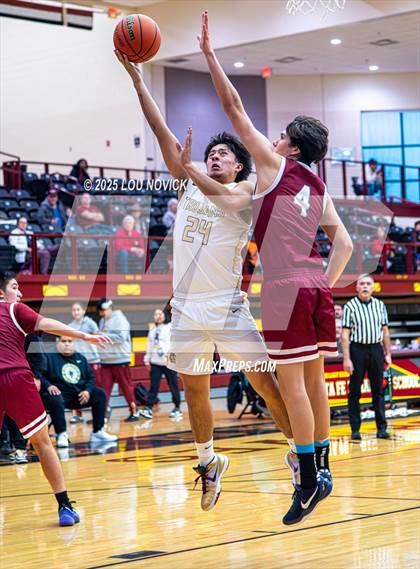 Thumbnail 3 in Sandia Prep vs. Mesa Vista (Braves Invite at Santa Fe Indian School) photogallery.