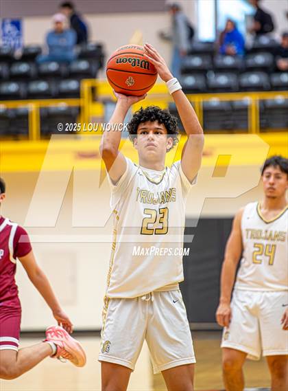 Thumbnail 1 in Sandia Prep vs. Mesa Vista (Braves Invite at Santa Fe Indian School) photogallery.