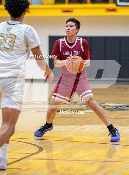 Thumbnail 3 in Sandia Prep vs. Mesa Vista (Braves Invite at Santa Fe Indian School) photogallery.