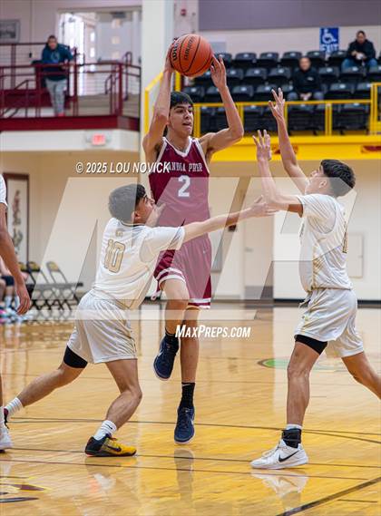 Thumbnail 1 in Sandia Prep vs. Mesa Vista (Braves Invite at Santa Fe Indian School) photogallery.