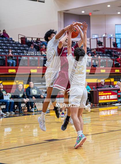 Thumbnail 1 in Sandia Prep vs. Mesa Vista (Braves Invite at Santa Fe Indian School) photogallery.