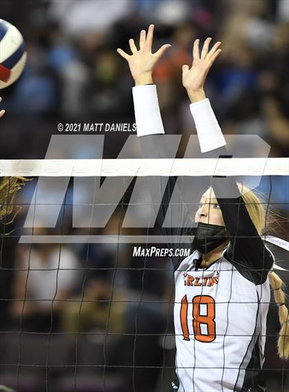 Thumbnail 3 in Lutheran @ Sterling (CHSAA 3A Playoff) photogallery.
