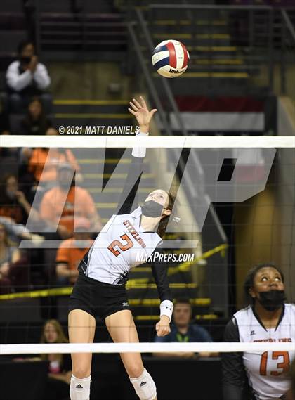 Thumbnail 1 in Lutheran @ Sterling (CHSAA 3A Playoff) photogallery.