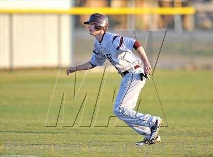 Thumbnail 1 in Dodd City vs Cooper (Leonard Tournament) photogallery.