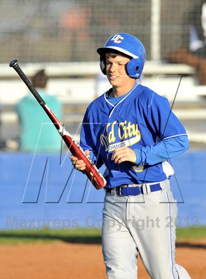Thumbnail 3 in Dodd City vs Cooper (Leonard Tournament) photogallery.