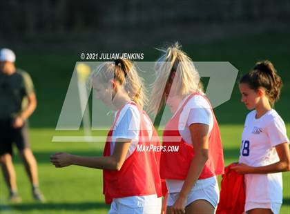 Thumbnail 1 in Timberline @ Borah photogallery.