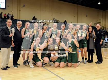 Thumbnail 3 in Locust Valley vs. Floral Park (Section VIII Class A Championship) photogallery.