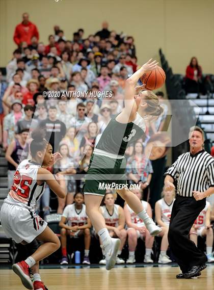 Thumbnail 2 in Locust Valley vs. Floral Park (Section VIII Class A Championship) photogallery.