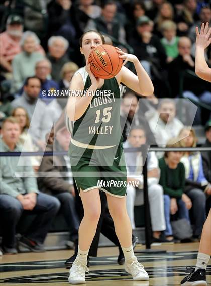 Thumbnail 2 in Locust Valley vs. Floral Park (Section VIII Class A Championship) photogallery.
