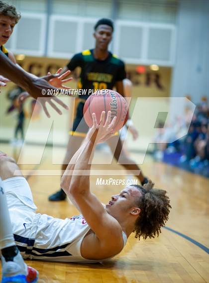 Thumbnail 1 in Terry Sanford vs. Pine Forest (Cumberland County Holiday Classic 2nd Round) photogallery.