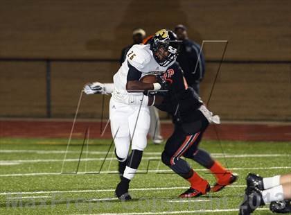 Thumbnail 2 in Gilmer vs. Pittsburg (UIL 3A Area Playoff) photogallery.