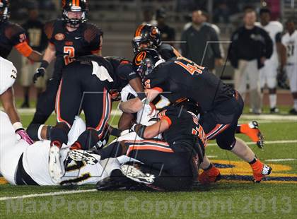 Thumbnail 2 in Gilmer vs. Pittsburg (UIL 3A Area Playoff) photogallery.