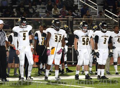 Thumbnail 1 in Gilmer vs. Pittsburg (UIL 3A Area Playoff) photogallery.