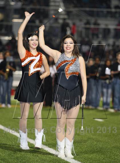 Thumbnail 3 in Gilmer vs. Pittsburg (UIL 3A Area Playoff) photogallery.