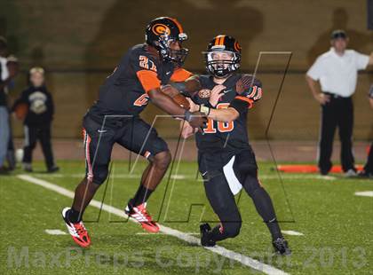 Thumbnail 1 in Gilmer vs. Pittsburg (UIL 3A Area Playoff) photogallery.