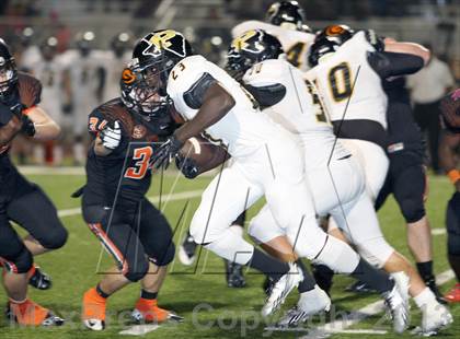 Thumbnail 1 in Gilmer vs. Pittsburg (UIL 3A Area Playoff) photogallery.