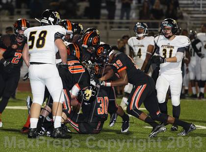 Thumbnail 3 in Gilmer vs. Pittsburg (UIL 3A Area Playoff) photogallery.