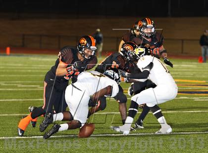 Thumbnail 1 in Gilmer vs. Pittsburg (UIL 3A Area Playoff) photogallery.