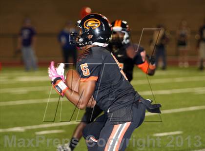 Thumbnail 3 in Gilmer vs. Pittsburg (UIL 3A Area Playoff) photogallery.