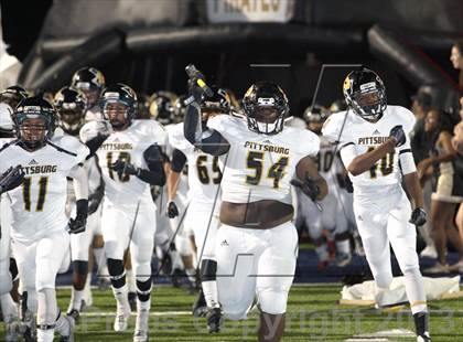 Thumbnail 3 in Gilmer vs. Pittsburg (UIL 3A Area Playoff) photogallery.
