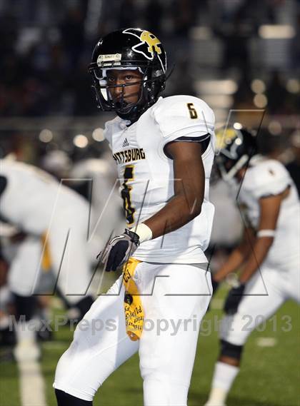 Thumbnail 3 in Gilmer vs. Pittsburg (UIL 3A Area Playoff) photogallery.