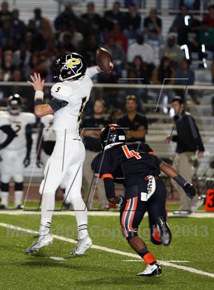 Thumbnail 2 in Gilmer vs. Pittsburg (UIL 3A Area Playoff) photogallery.