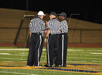 Thumbnail 3 in Gilmer vs. Pittsburg (UIL 3A Area Playoff) photogallery.