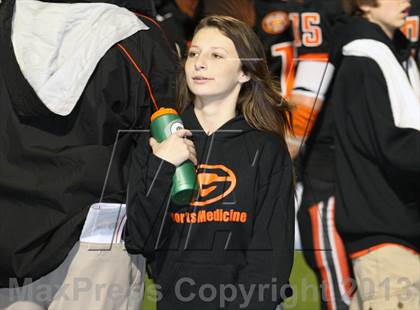 Thumbnail 3 in Gilmer vs. Pittsburg (UIL 3A Area Playoff) photogallery.