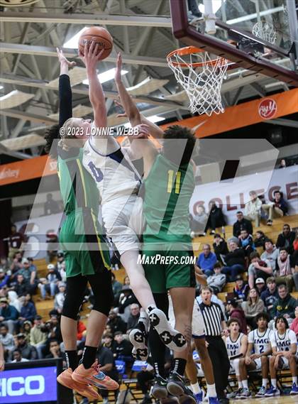 Thumbnail 3 in IMG Academy vs. AZ Compass Prep (Spalding Hoophall Classic) photogallery.