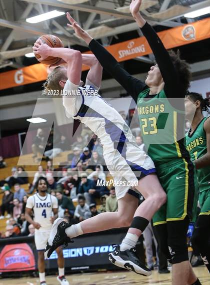 Thumbnail 3 in IMG Academy vs. AZ Compass Prep (Spalding Hoophall Classic) photogallery.