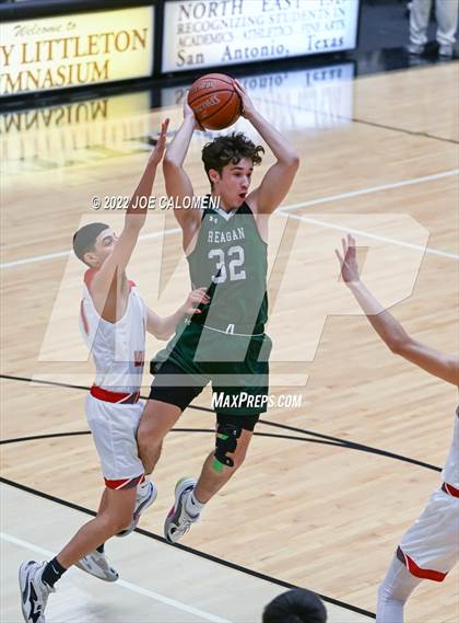 Thumbnail 3 in Reagan [Ronald] vs Lee photogallery.