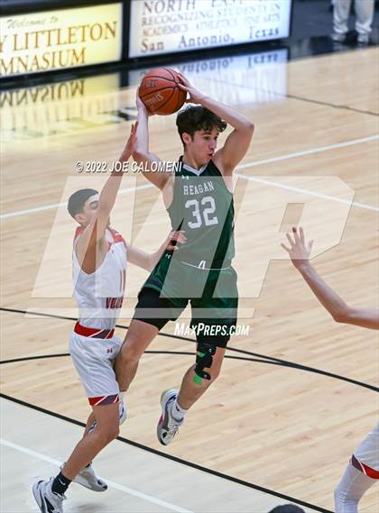 Thumbnail 1 in Reagan [Ronald] vs Lee photogallery.