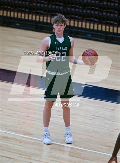 Thumbnail 1 in Reagan [Ronald] vs Lee photogallery.