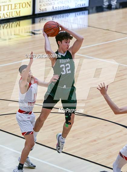 Thumbnail 2 in Reagan [Ronald] vs Lee photogallery.