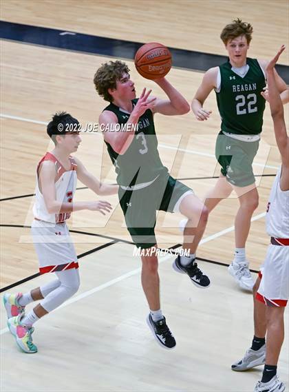 Thumbnail 3 in Reagan [Ronald] vs Lee photogallery.