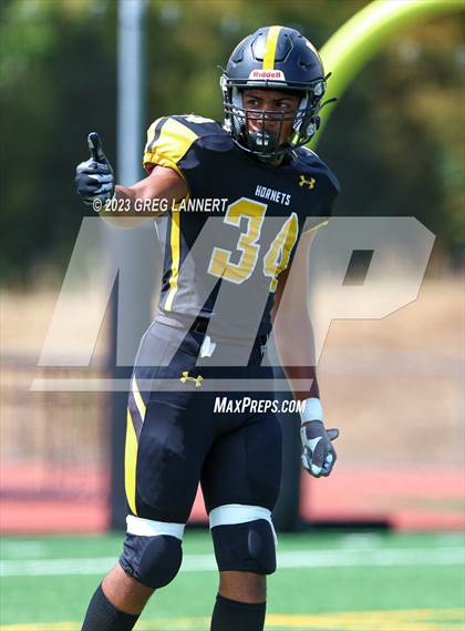 Thumbnail 3 in Hayward @ Novato photogallery.