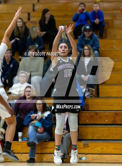 Thumbnail 2 in Madison vs. Foothills Christian (CIF SDS D4 Championship) photogallery.