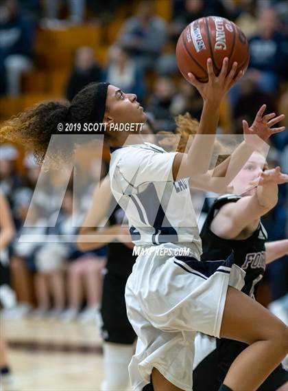 Thumbnail 2 in Madison vs. Foothills Christian (CIF SDS D4 Championship) photogallery.