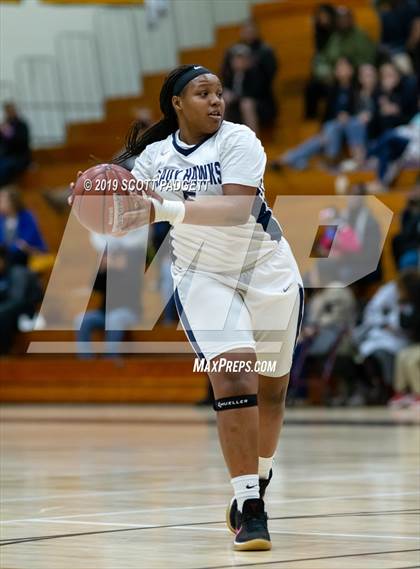 Thumbnail 1 in Madison vs. Foothills Christian (CIF SDS D4 Championship) photogallery.