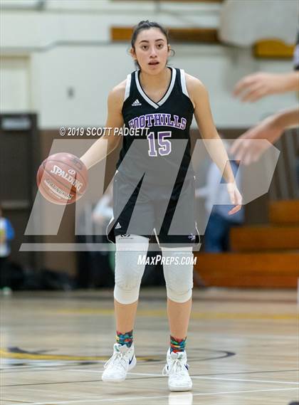 Thumbnail 2 in Madison vs. Foothills Christian (CIF SDS D4 Championship) photogallery.